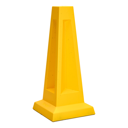 Naggur plús+ málaður